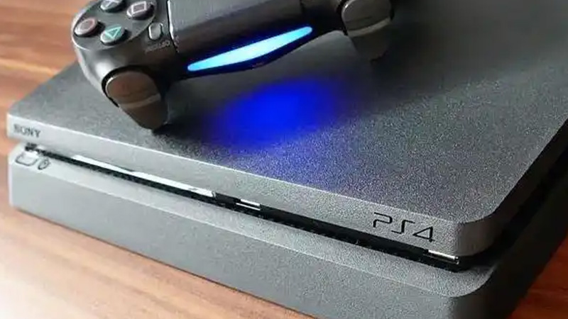 Naprawa i serwis konsoli PS4 slim